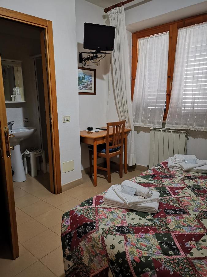 Osteria Dei Locandieri Abbadia San Salvator Ngoại thất bức ảnh